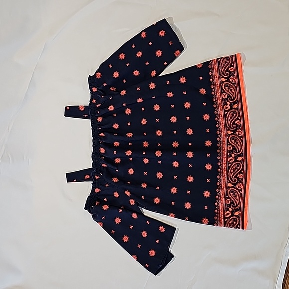 Girls top - Picture 1 of 3